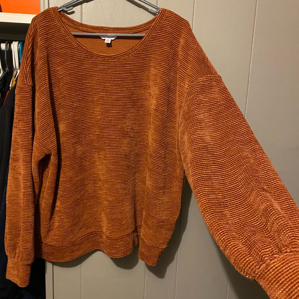 Brick red sweater